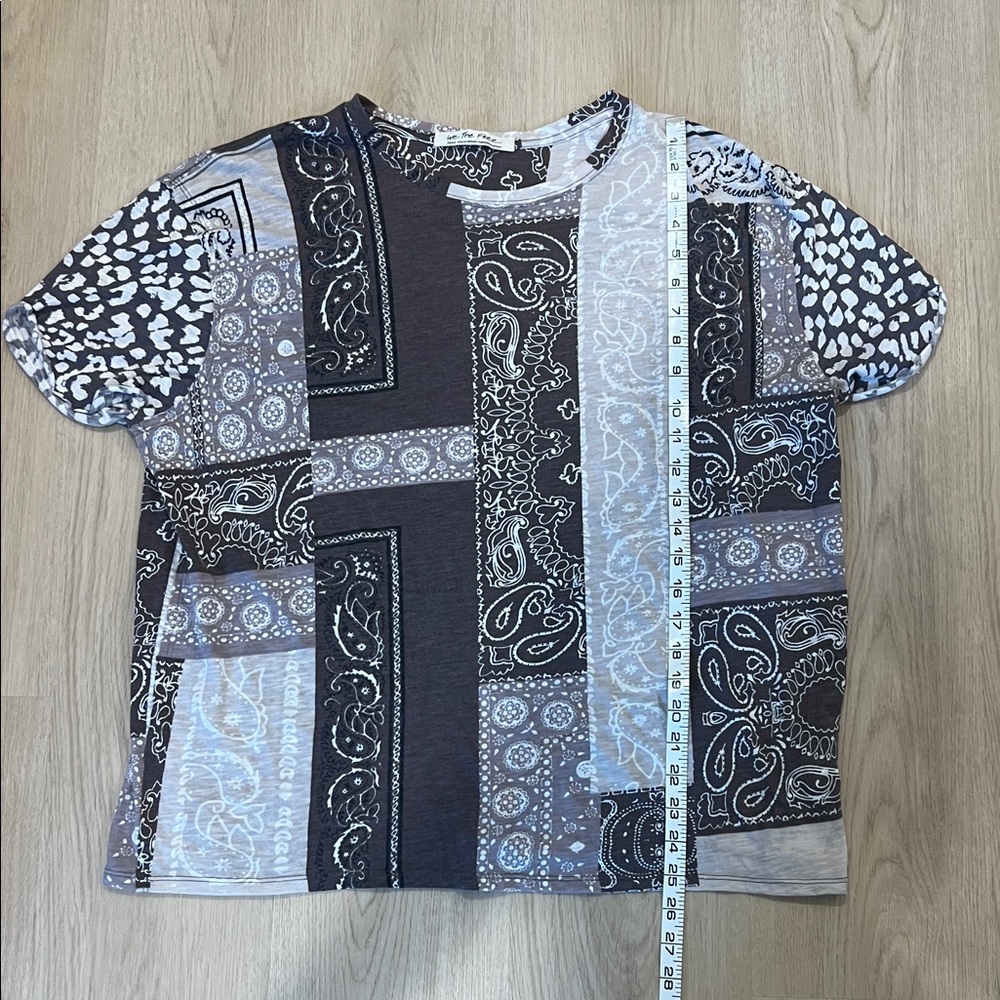 Free People Size Small Patchwork Patterned T-Shirt - image 3